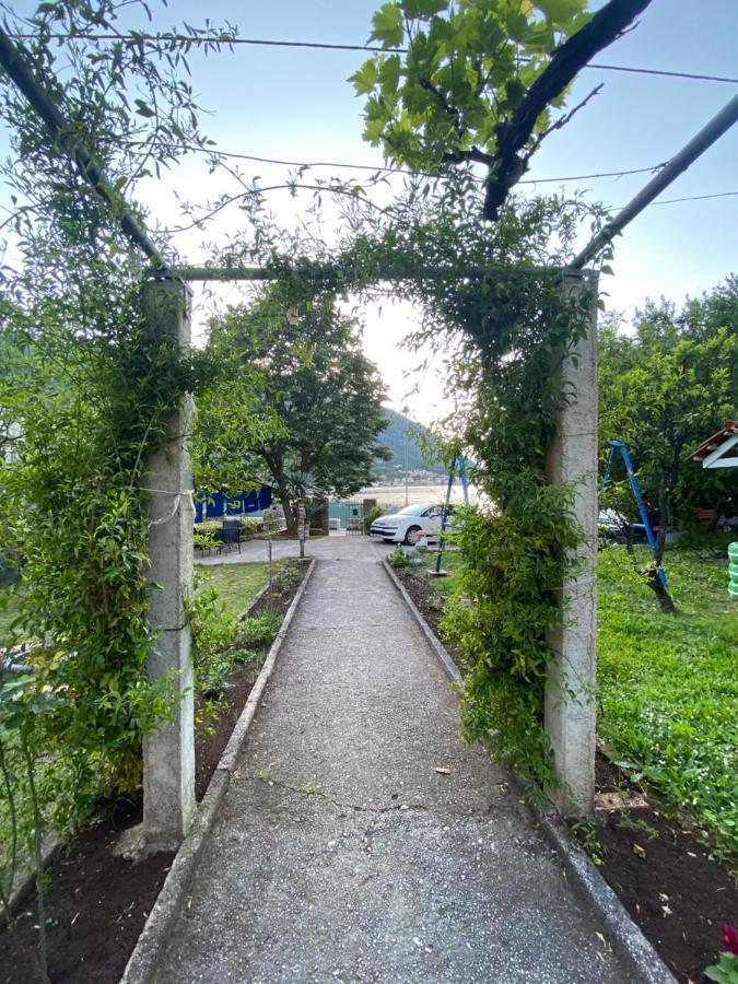 Apartments Vido Котор Экстерьер фото