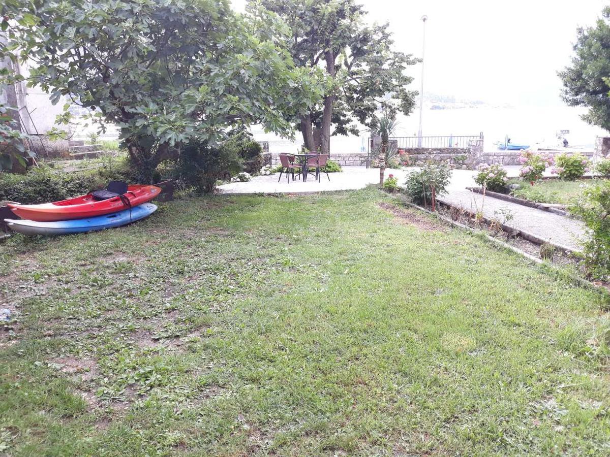 Apartments Vido Котор Экстерьер фото